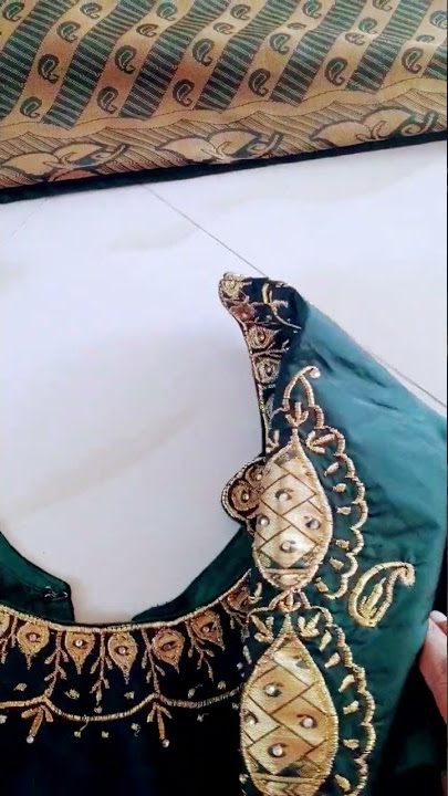 This blouse I stitched past 6 years before when I was a beginner 🤯🤯