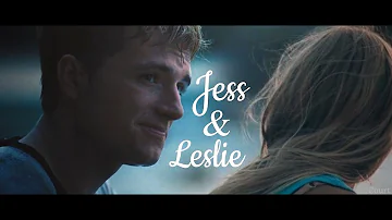 Como Jesse e Leslie se tornaram amigos?