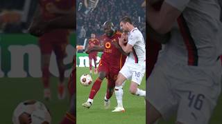 Lukakus Strength Is Unmatched 