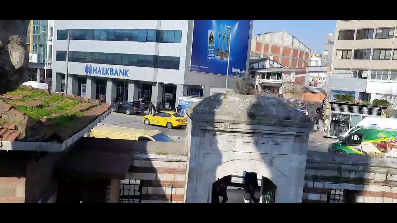 15.02.2022 Osmanağa camii merkezi öğle ezanı (Karcığar Hüseyni geçkili)Uşşak Makamı