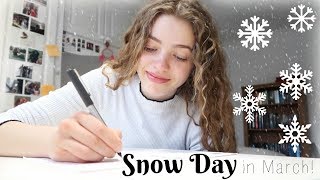 How I Spent My Snow Day in the UK 2018 📚❄️
