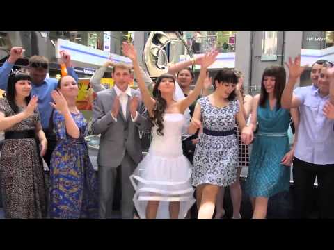 Самый смелый свадебный клип...