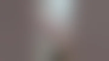 يصور مؤخرة أخته 