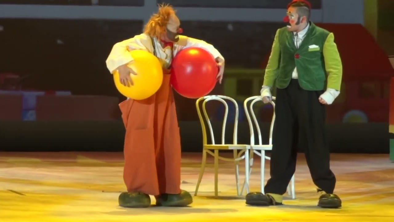 Gran acto de payaso ruso leonid  leikyn