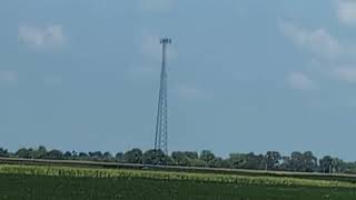 Return of that lattice cell tower with an LED beacon.