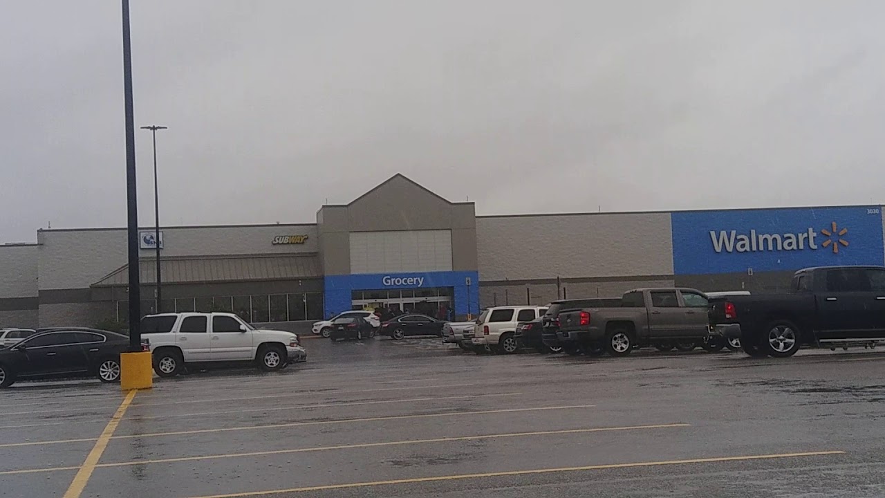 WalMart during hurricane Florence YouTube