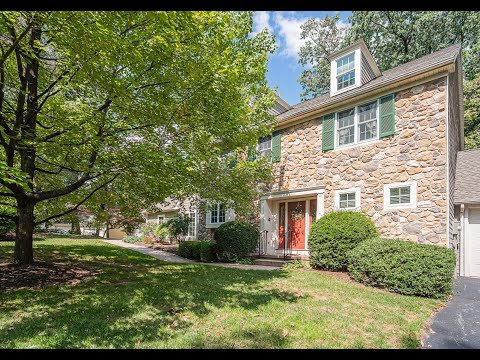 2151 Tall Oaks Ln, York, PA home video tour