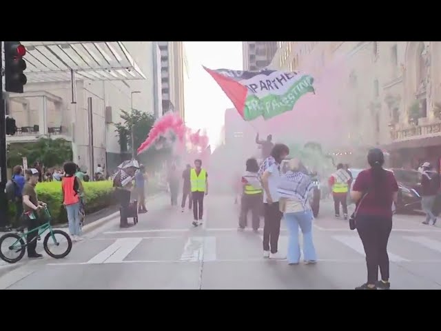 Pro-Palestinian protest makes its way through Dallas class=