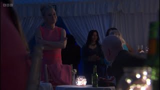 Eastenders Max Says To Linda That He Still Wants To Marry Cindy Even After All Of This Scene