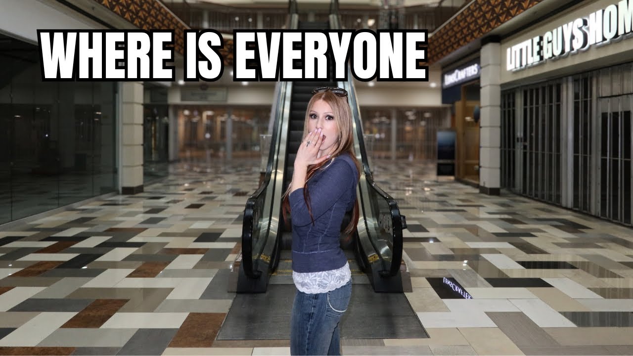 Exploring an abandoned mall? Vlog finding random junk and haul 💖🌸💋