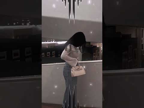 من عيني دمع هر