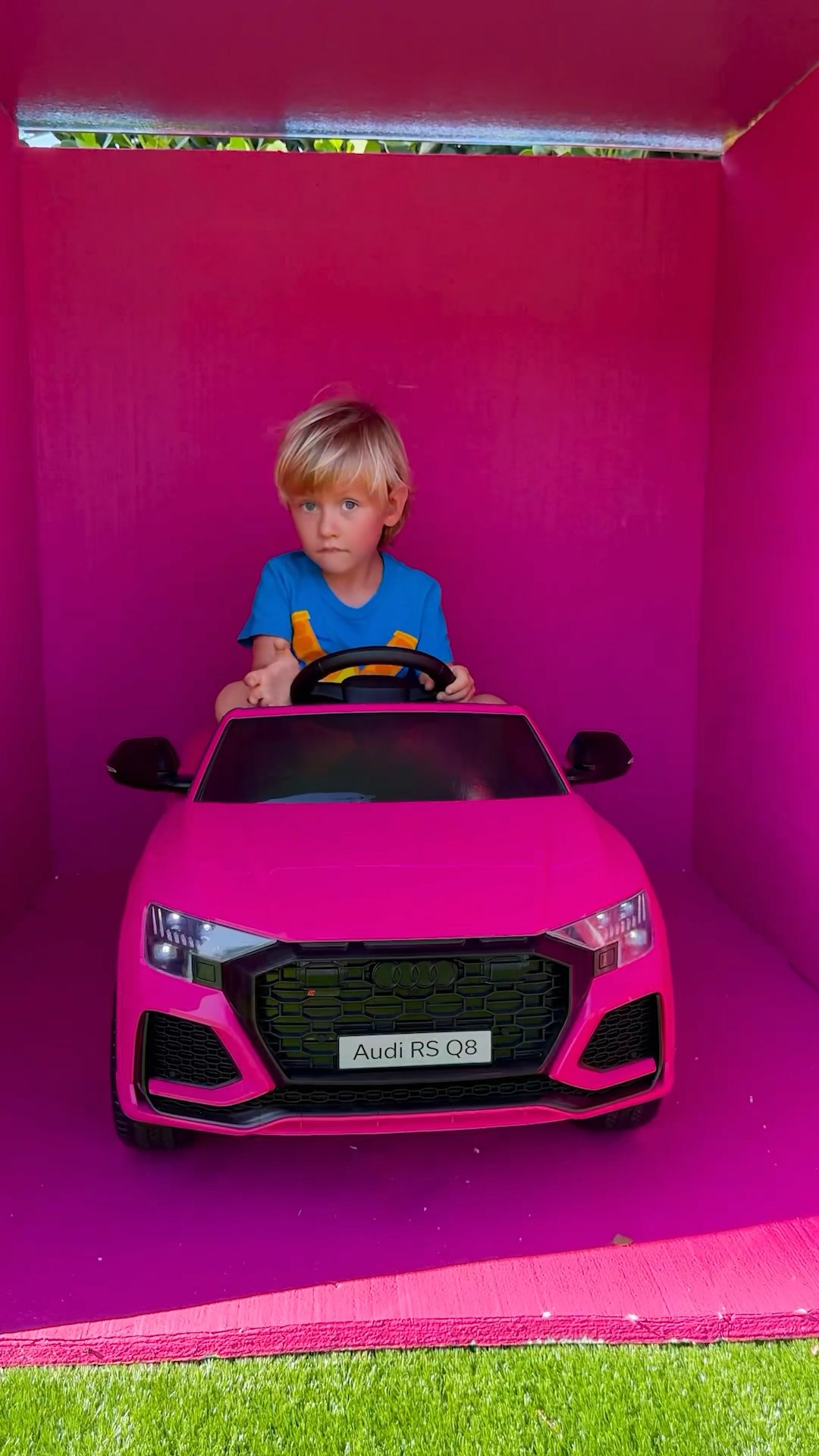 Learn colors with toy cars and garages