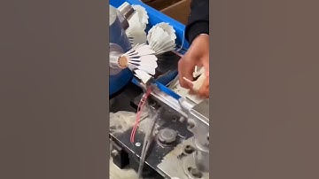 see directly the shuttlecock production process#factory #badminton #production