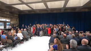 Rick Perry resigns from DOE