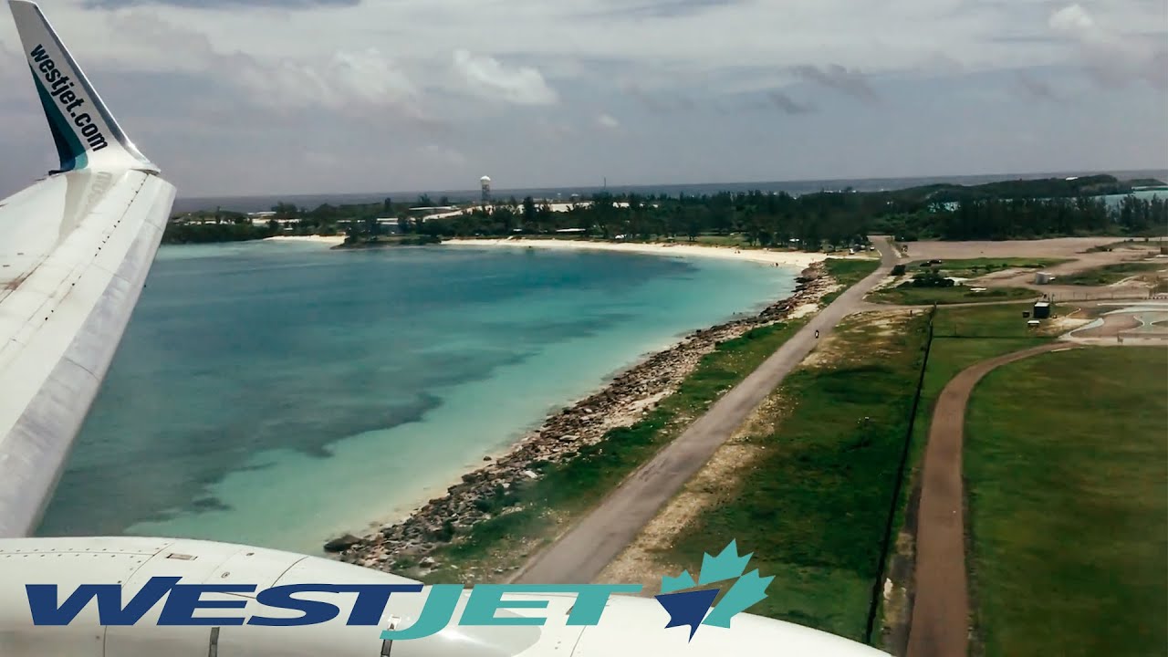 WestJet Boeing 737700 Beautiful landing in Bermuda L.F Wade Airport