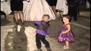 Damian Bailando Movimiento Alterado.avi