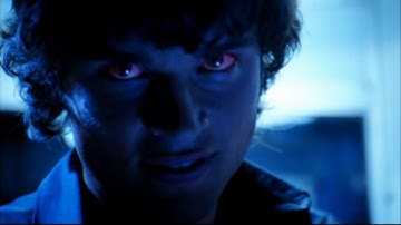 Clark Lives Free From Rules and Responsibility -- (Smallville - S3; E1)