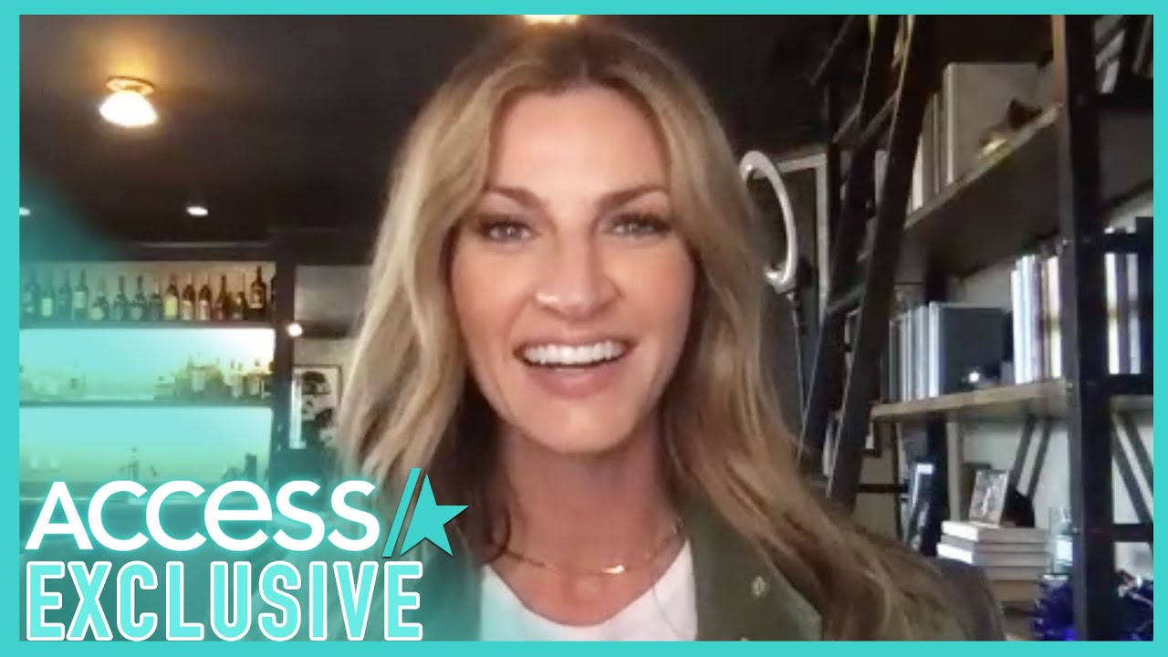 Erin Andrews' Hilarious Moment In Empty NFL Stadium