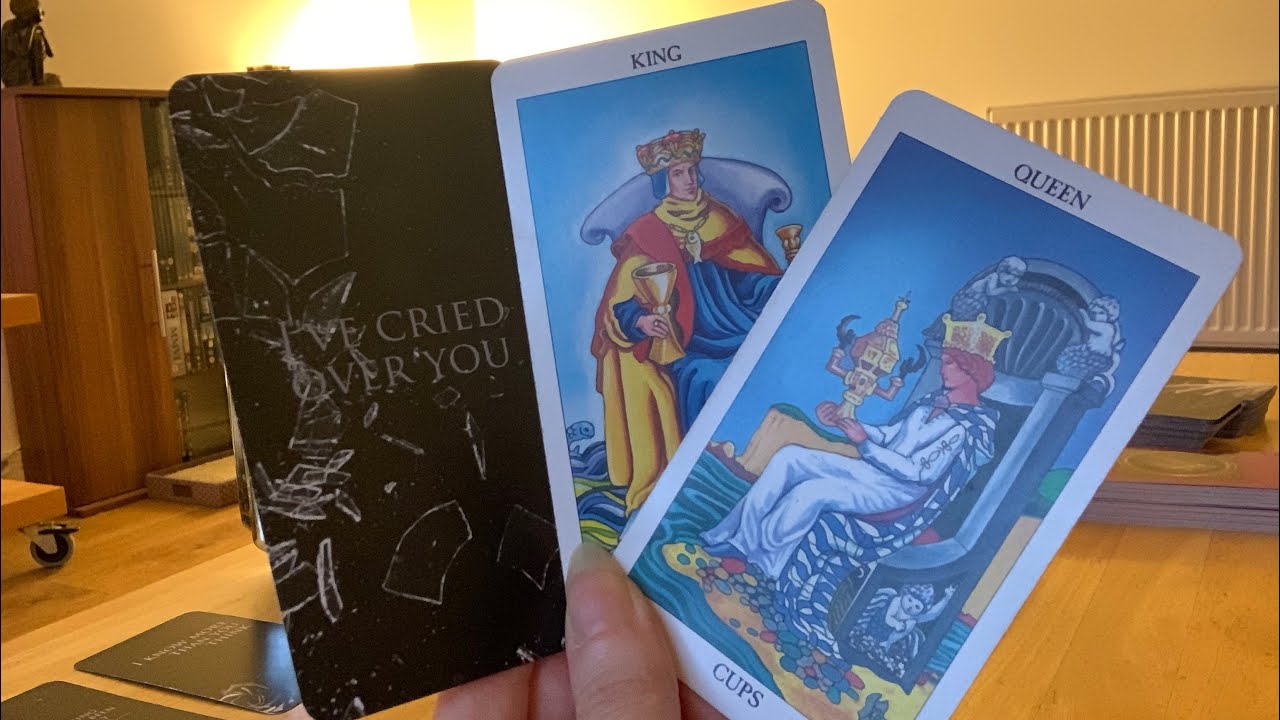 Twin Flames 🔥 This Reading Made Me Cry 🥺😢 DM Crying for His Queen of Cups 😭😰😿💔
