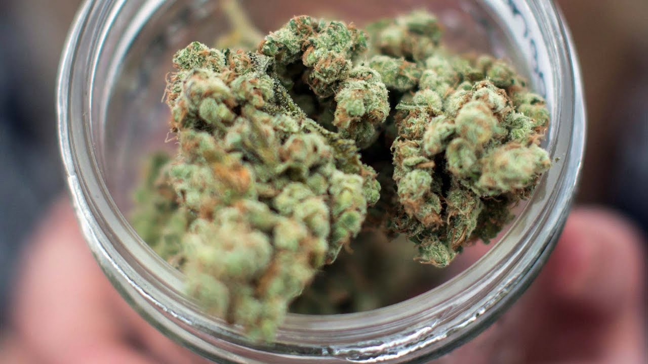 Ontario announces plans for private pot sales