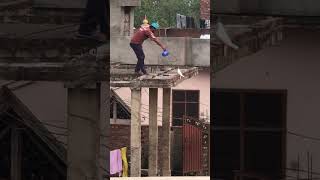 kabooter ko pakde liya#pigeon #kabutar #birds #shorts #viral #trending #trendingshorts #pigeonnet
