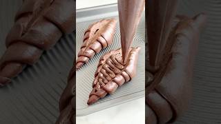 Crispy Chocolate Bun