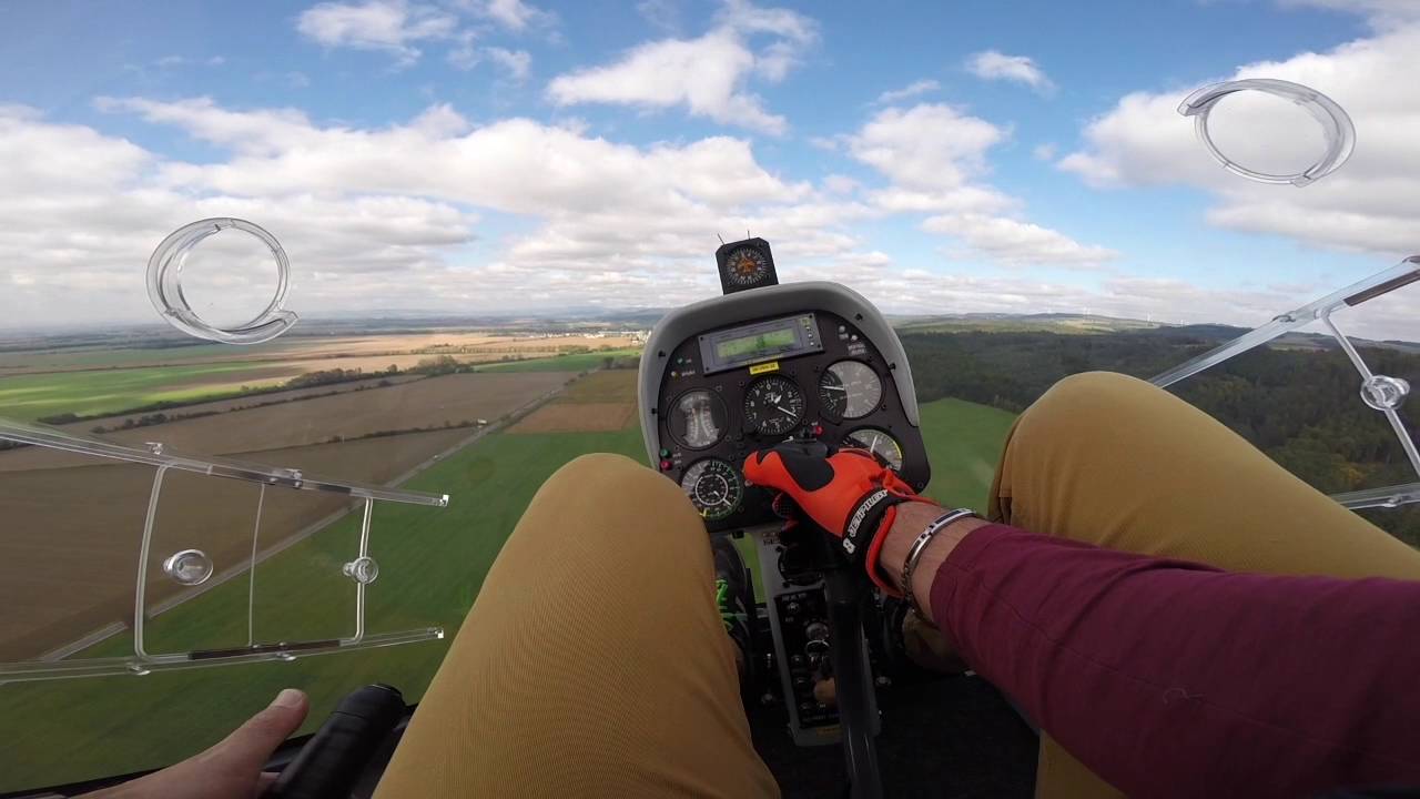 helikopter CH-7 Charlie RD