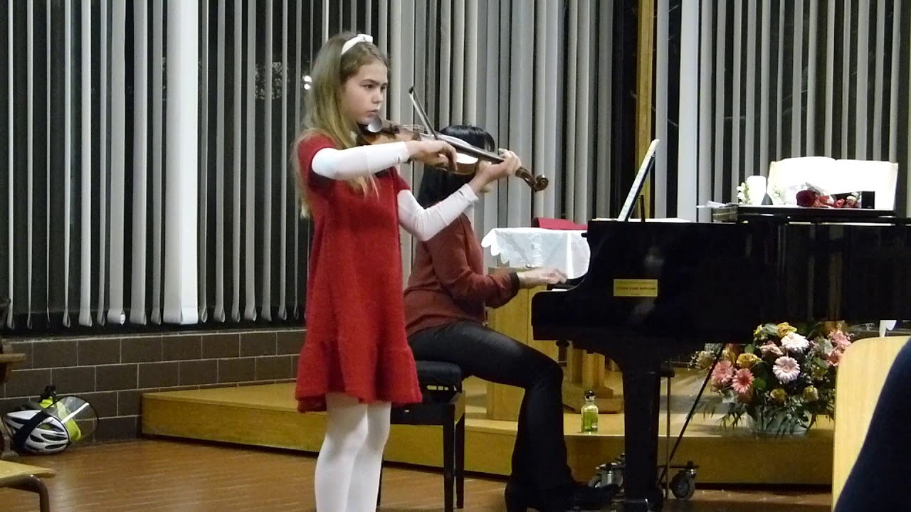 Hello violin - Auth: Joachim Johow