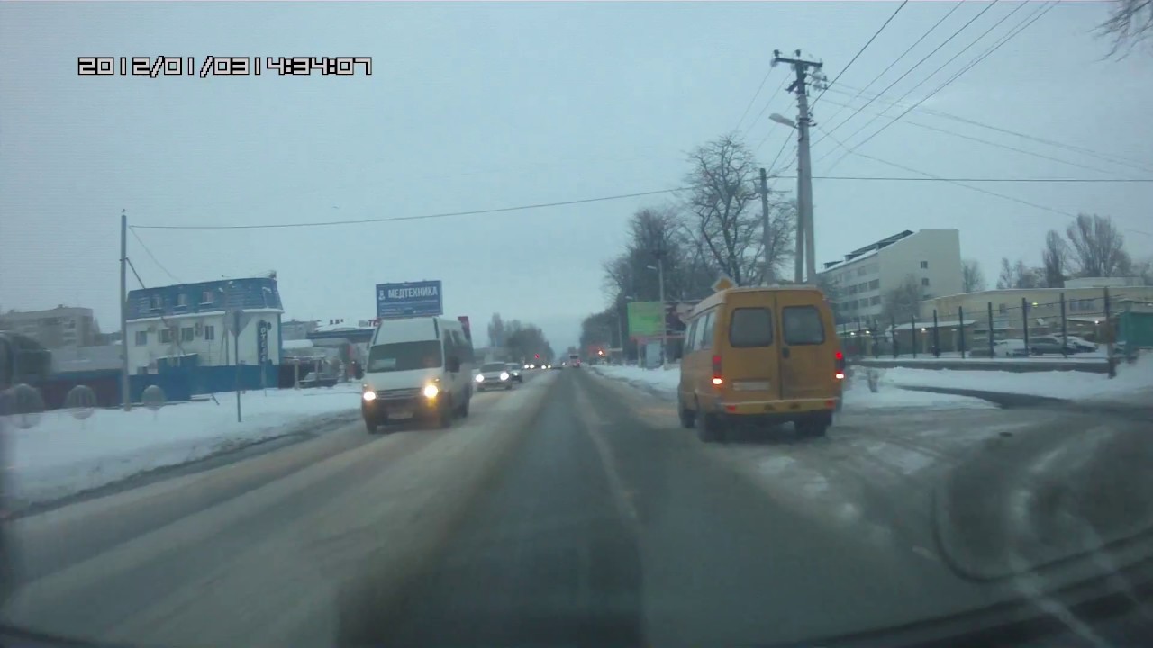 Езда по пешеходной дорожке - YouTube