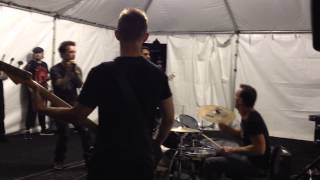 Sunset Strip Music Festival 9-20-14 - Jane&#39;s Addiction pre-show warm up backstage - Vasoline