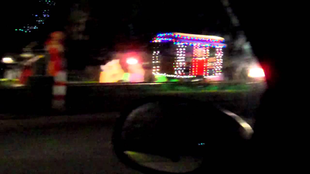 A Drive thru Candy Cane Lane.mp4