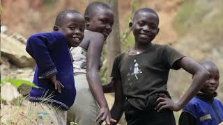 Mr D on tour in Rwanda - Kinigi Part 1