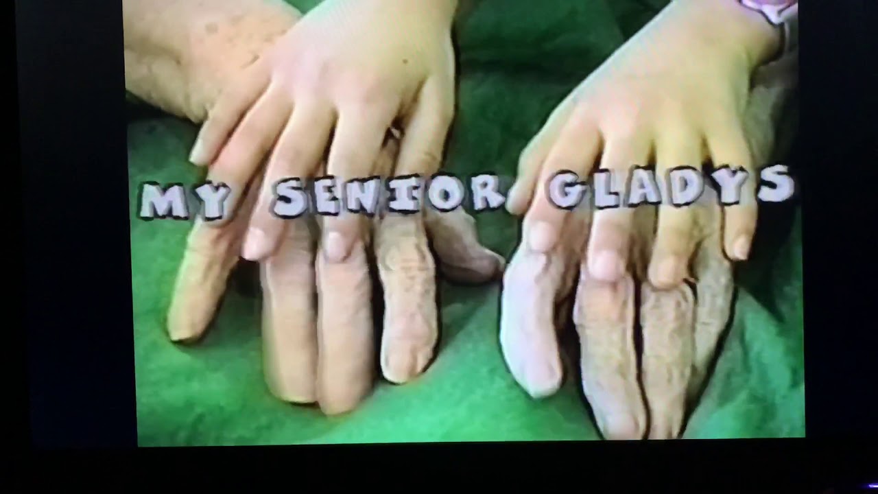 Smooth Hands, Bony Hands - YouTube