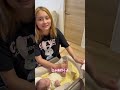 足小さすぎて可愛すぎる🤭成長楽しみ😆#サンバ夫婦 #サンバベビ #赤ちゃん
