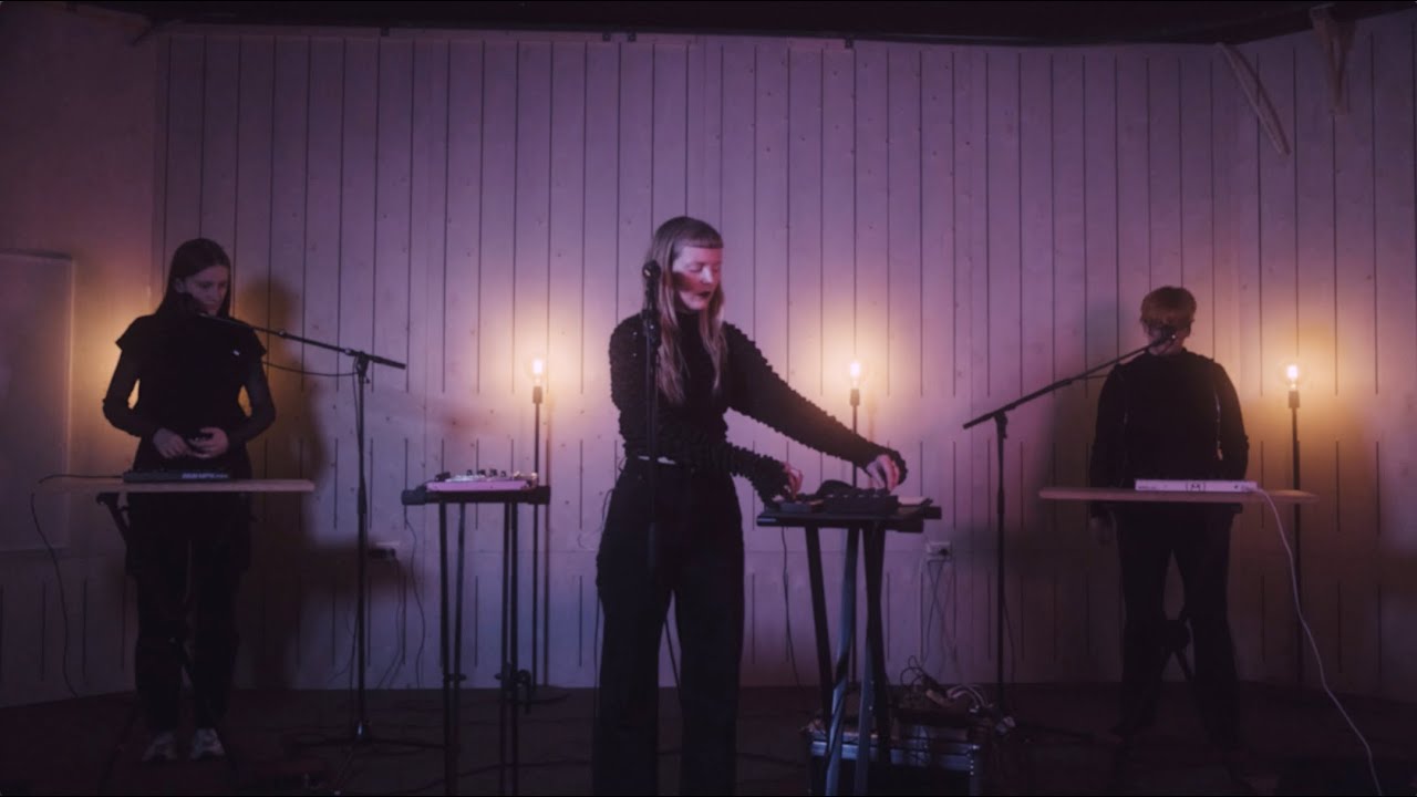 Mörmaid - Punish! [Live at OLYP]