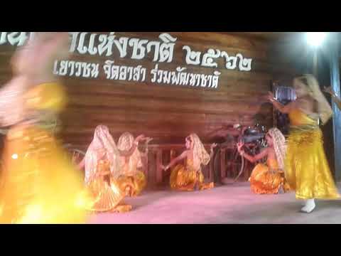 เต้นระบำอินเดียโรงเรียนบ้านโค้งดารา