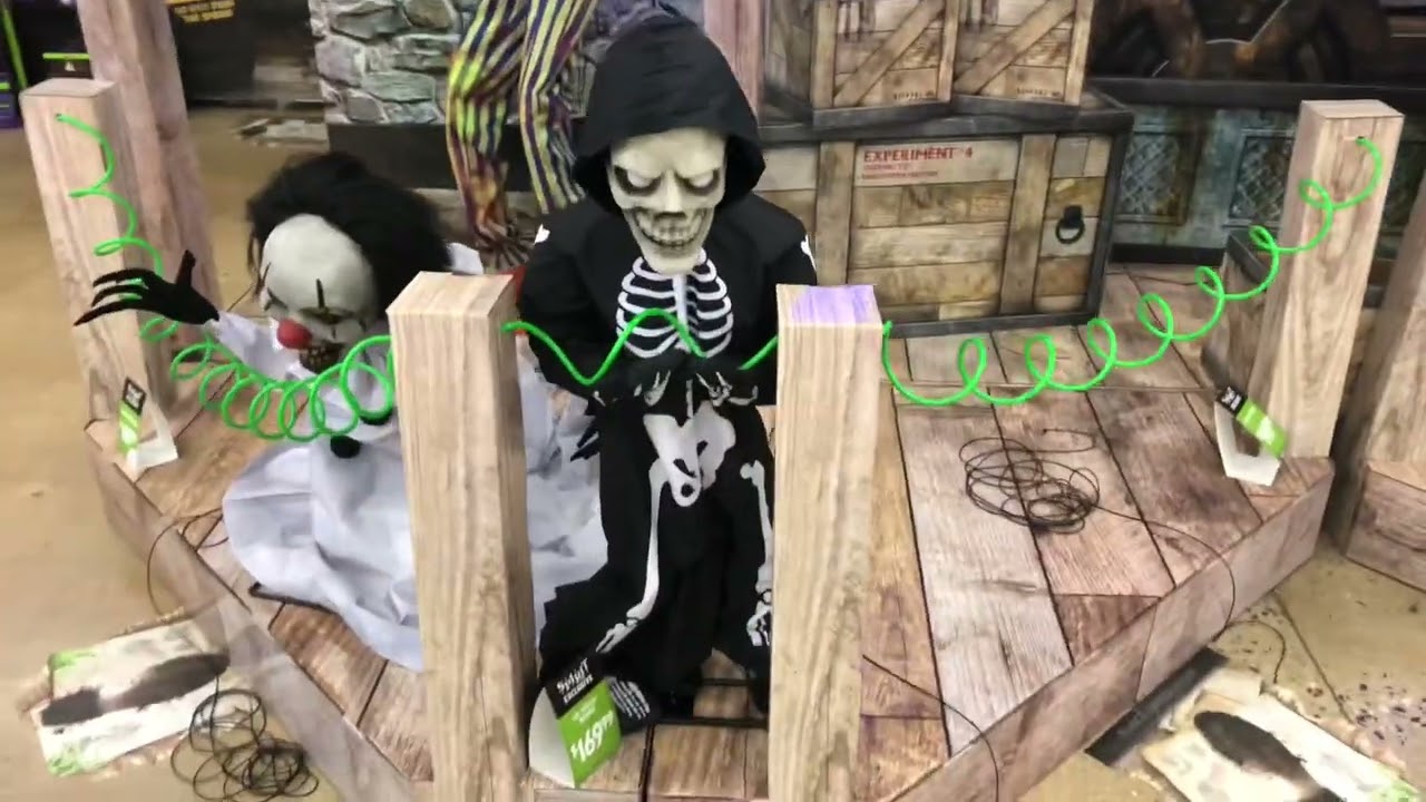 2022 Spirit Halloween walkthrough