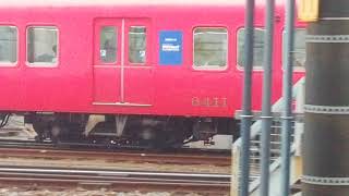 名鉄9500系9505F全車一般車特急名古屋行金山2番線発車&6500系6511F普通河和行金山3番線到着