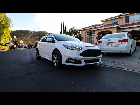 Focus ST 20mm Spacers Install - YouTube