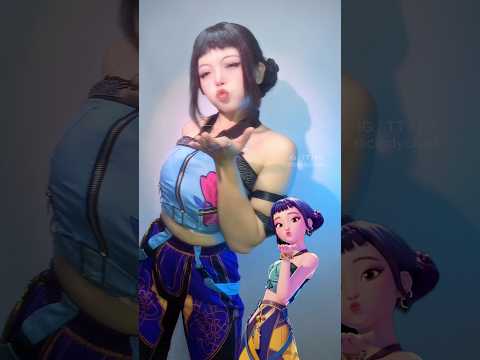 I’m allergic to shrimp, so I’m just sticking to the fries 🥹🙏🏻 #zoey #huntrix  #kpopdemonhunters