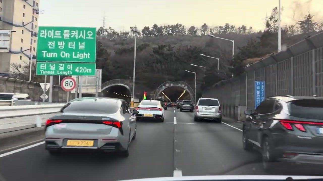 급성 폐렴(acute pneumonia), 저혈압, 산소포화도 떨어짐, 상급병원으로 긴급이송 #모세의기적 #ems #사설구급차 #부산사설구급차