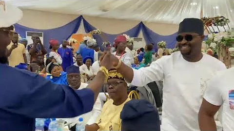 FEMI ADEBAYO HONOR ODUNLADE ADEKOLA AT HIS MOTHER 70TH BIRTHDAY PARTY