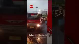 Detik-detik Kereta Api Harina Tabrak Truk di Perlintasan Kaligawe Semarang