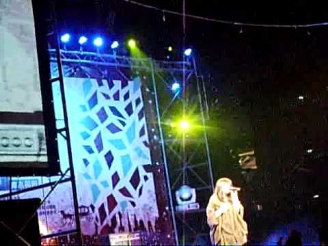 2010/12/22南台聖誕演唱會-LARA-everything