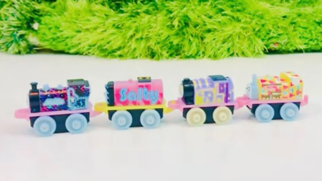 Mini Trains Glow In The Dark Fun Thomas and Friends - YouTube