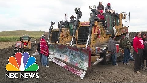 Judge Rules On Restraining Order In North Dakota Pipeline Fight | NBC News