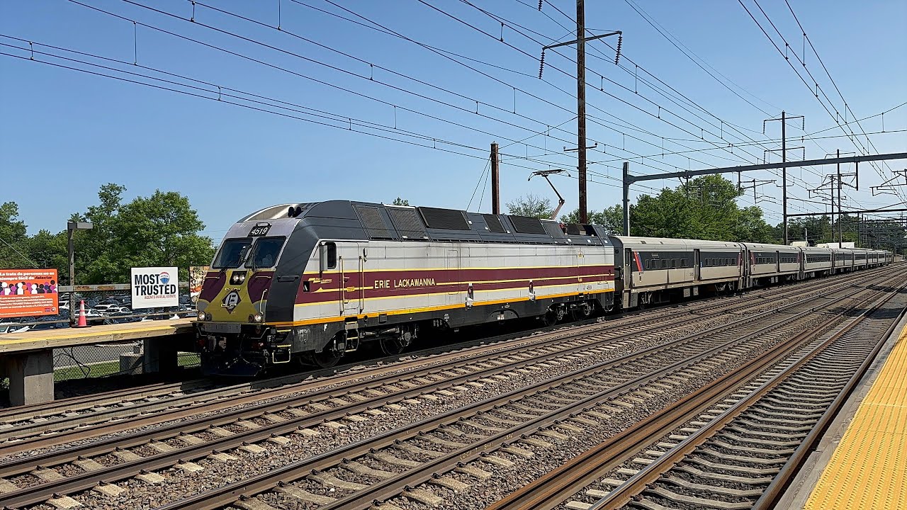 NJ Transit Erie Lackawanna ALP-45DP 4519 Heritage Unit On The NEC @ Princeton Junction (6/2/25)