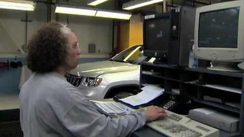 Detroit Auto Workers Anticipate Obama Visit