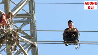 80 metrelik yüksek gerilim hattında cambaz gibi çalışıyorlar
