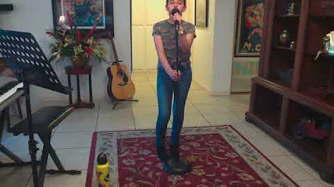 Lexie Torres belting out "Creep" Postmodern Jukeox